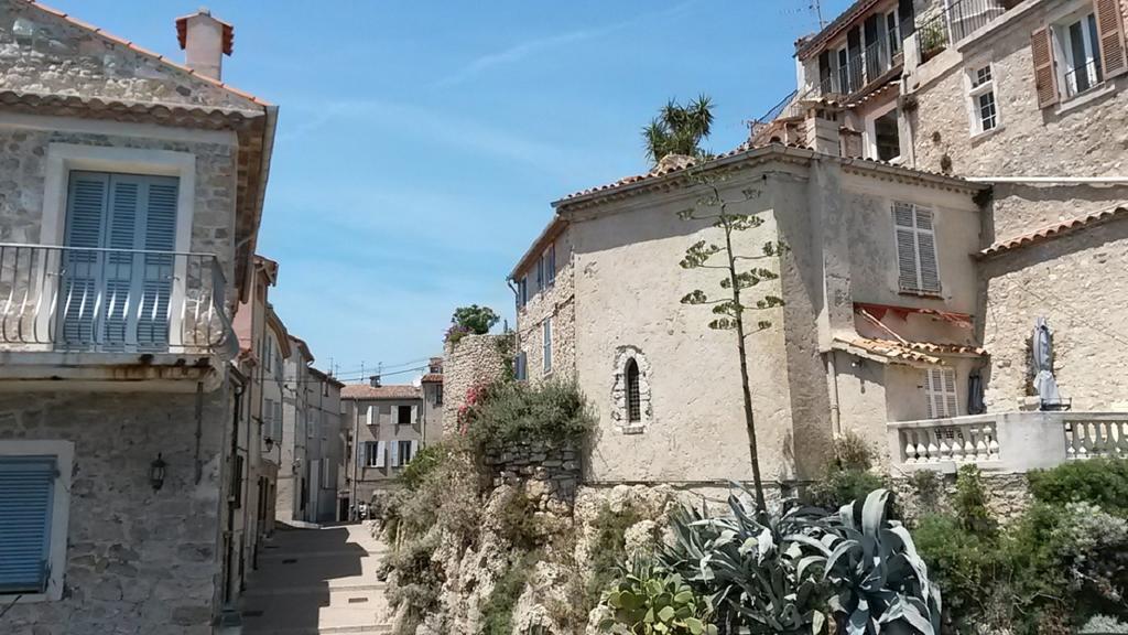 Appartamento Safranier Townhouse Antibes Esterno foto